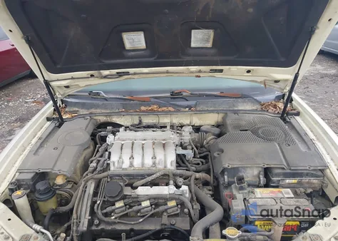 2005 Kia Amanti из США, поврежденный, VIN KNALD124555051766